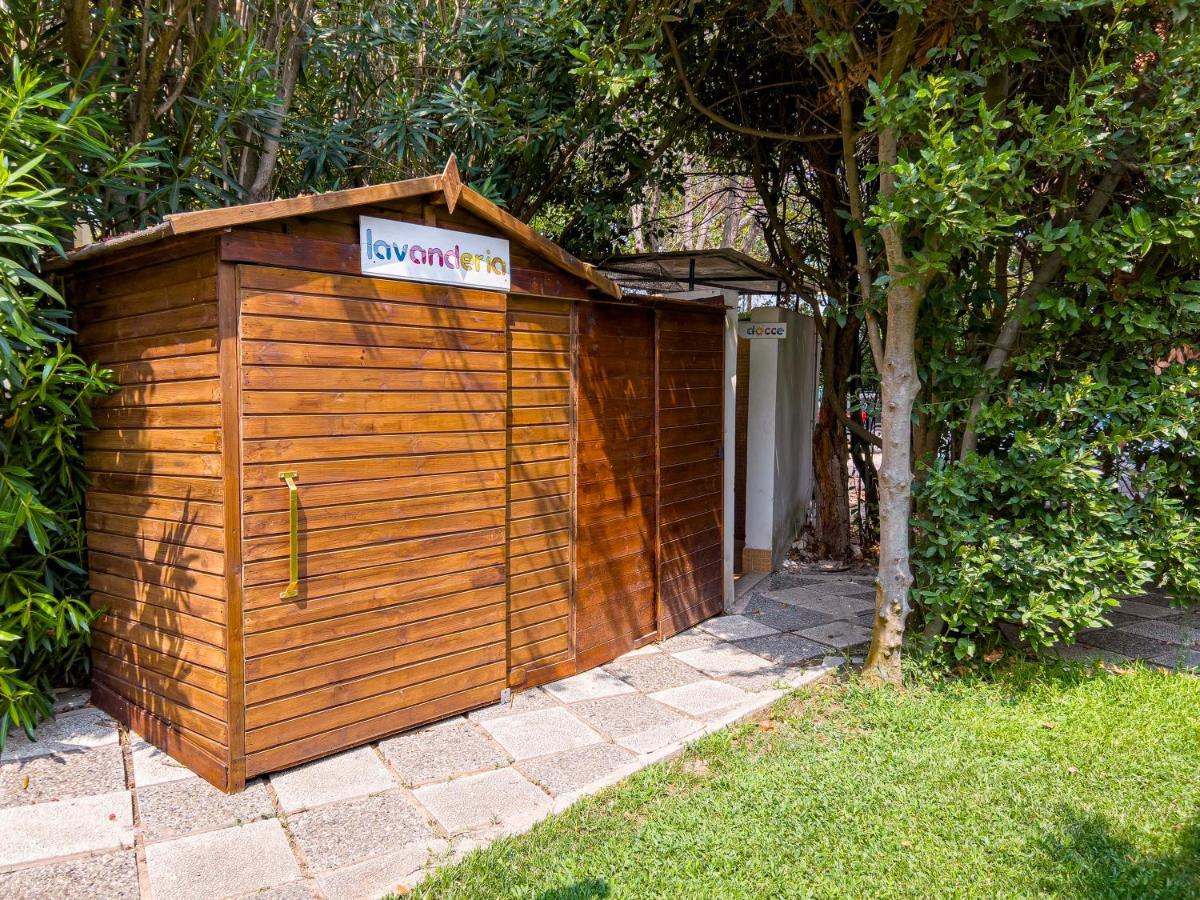 Residence Borgo Latino- Localo Torre dell'Orso Εξωτερικό φωτογραφία