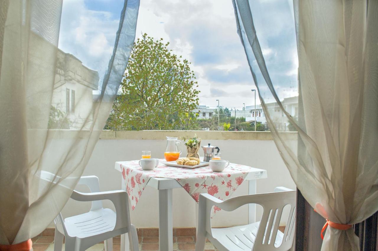 Residence Borgo Latino- Localo Torre dell'Orso Εξωτερικό φωτογραφία