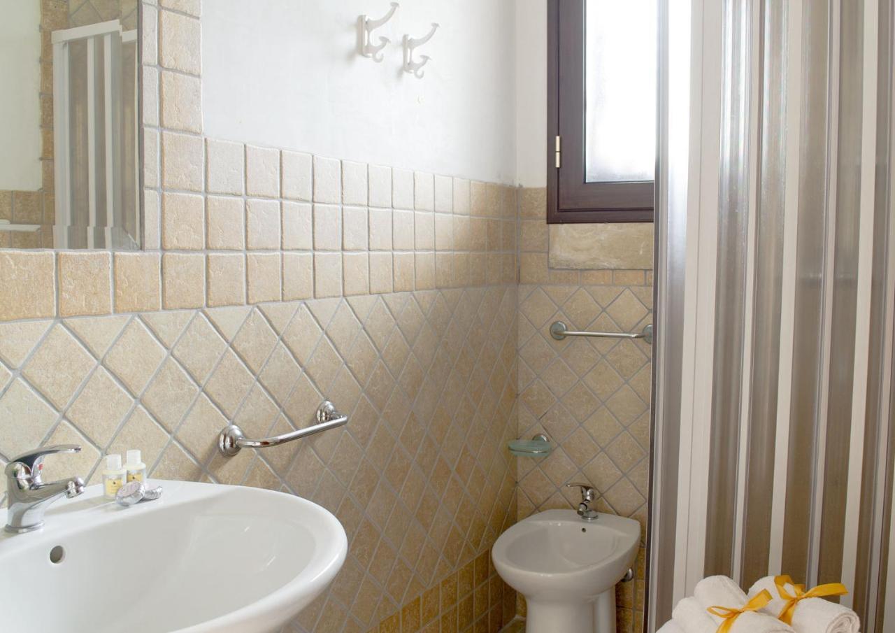 Residence Borgo Latino- Localo Torre dell'Orso Εξωτερικό φωτογραφία