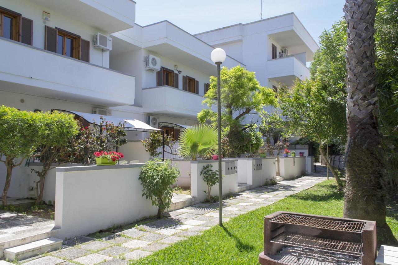 Residence Borgo Latino- Localo Torre dell'Orso Εξωτερικό φωτογραφία