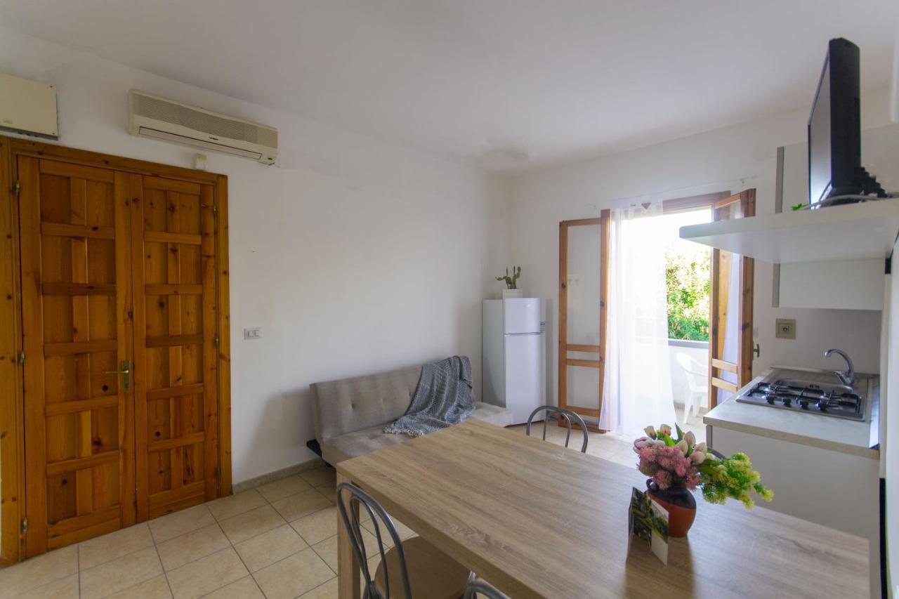 Residence Borgo Latino- Localo Torre dell'Orso Εξωτερικό φωτογραφία